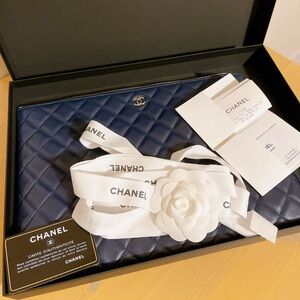 CHANEL Navy Blue Quilted Clutch